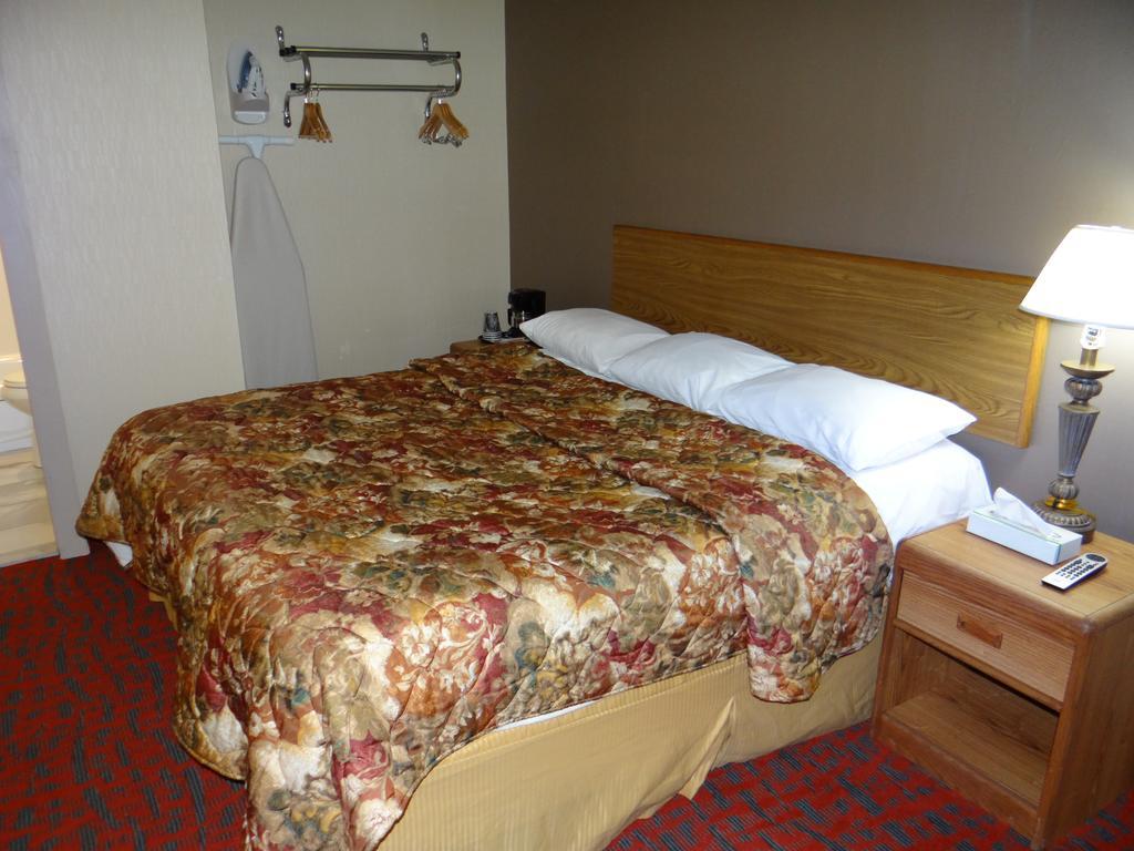 Edelweiss Ski Lodge Ellicottville Pokoj fotografie